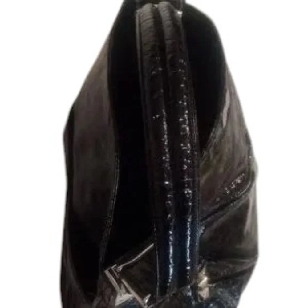 Tylie Malibu | black patent leather | hobo shoulder bag | GUC - Picture 7 of 8